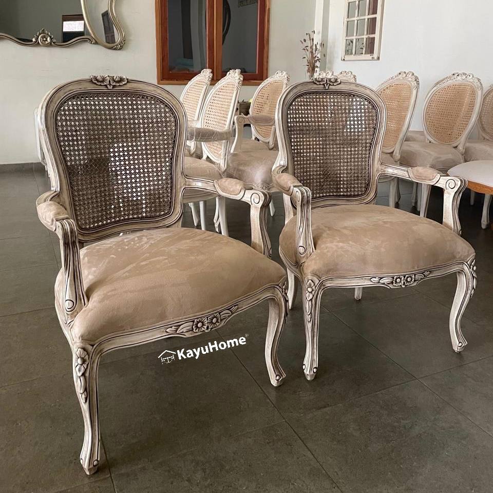 Classic Vintage Rattan Chair — official KayuHome catalogue image